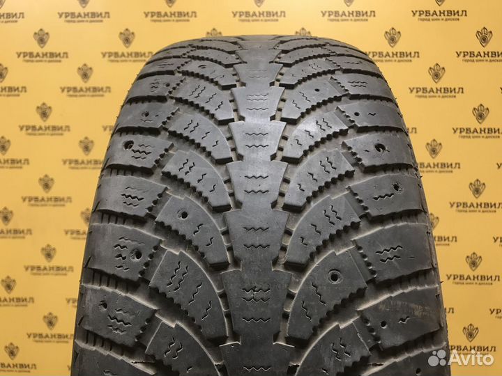 Maxtrek Trek M900 Ice 215/55 R17 98T