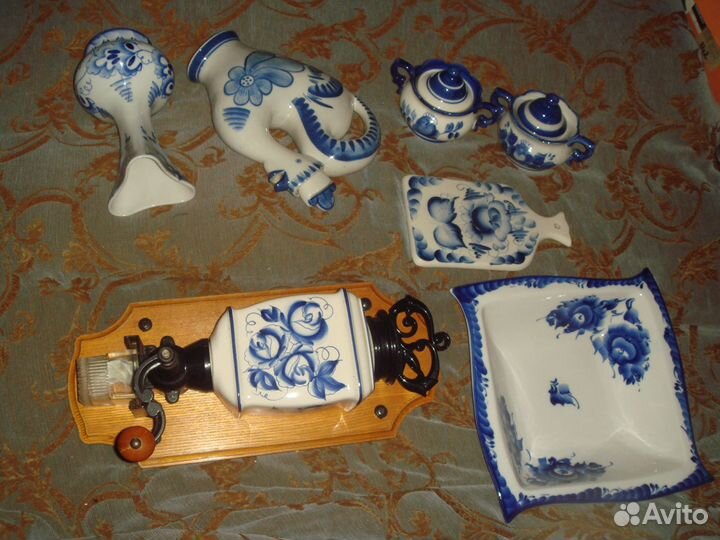 Гжель - Кофемолка ручная, настенная и прочее