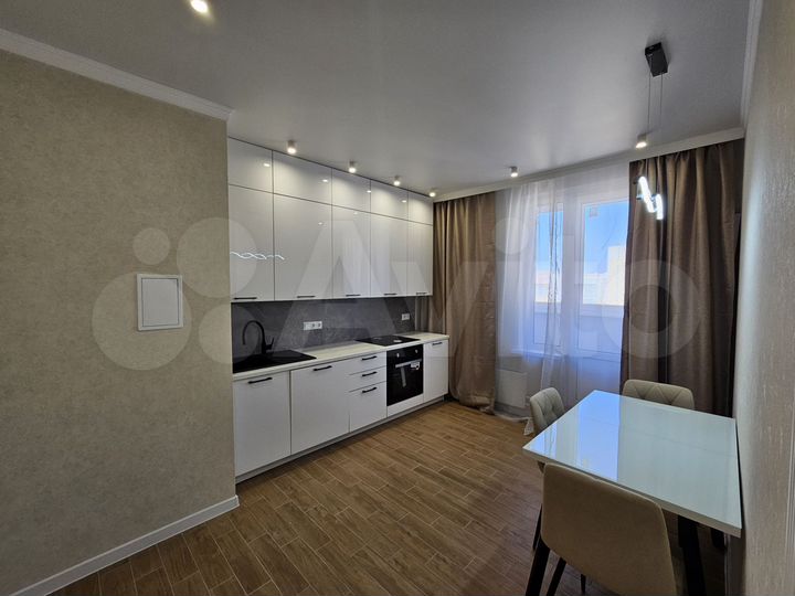 3-к. квартира, 75 м², 10/19 эт.