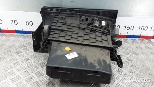 Бардачок (вещевой ящик) renault megane 3 (TBE01IV0