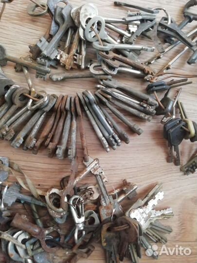 Ключи от замков СССР 145шт