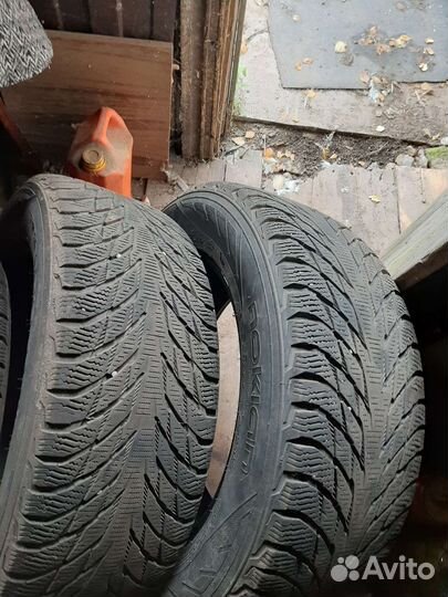 Nokian Tyres Hakkapeliitta 2 215/60 R16