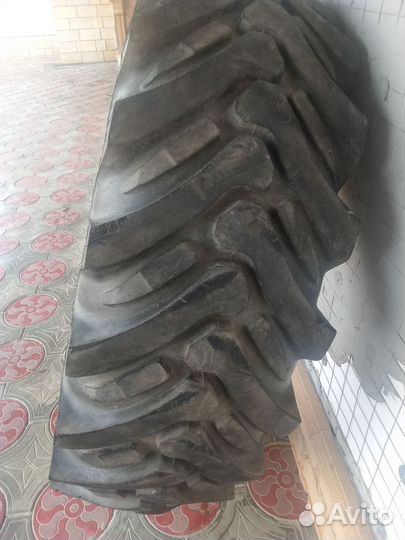 Покрышки на экскаватор