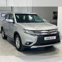 Mitsubishi Outlander 2.0 CVT, 2018, 144 000 км, с пробегом, цена 2 199 900 руб.