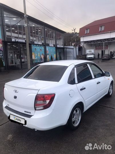 LADA Granta 1.6 МТ, 2013, 125 000 км