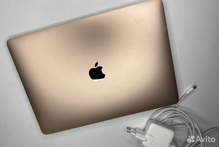 Apple MacBook air 13 retina 2019 a1932