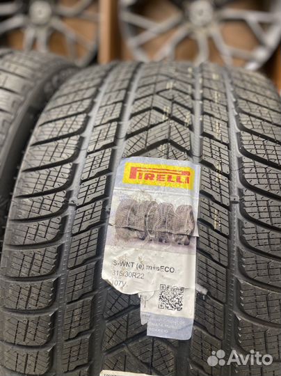 Pirelli Scorpion Winter 285/35 R22 и 315/30 R22