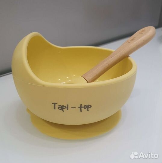 Первая посуда для малышей на присосках