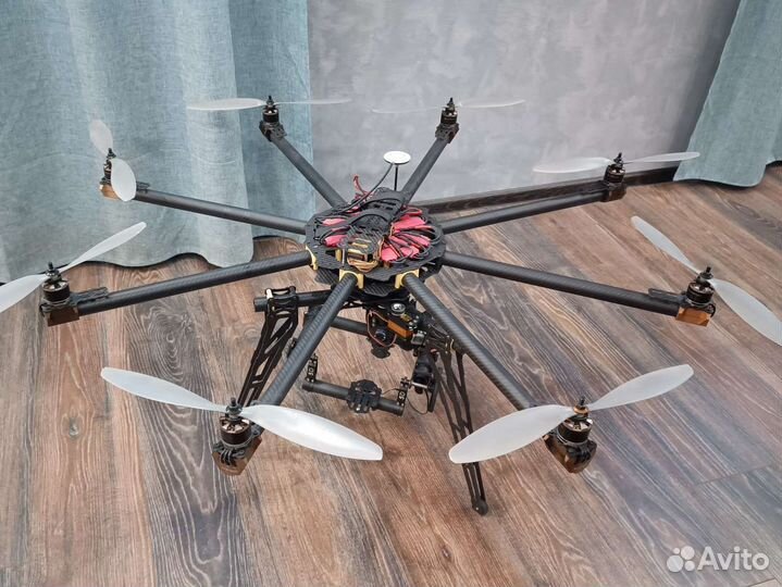 Октокоптер, квадрокоптер