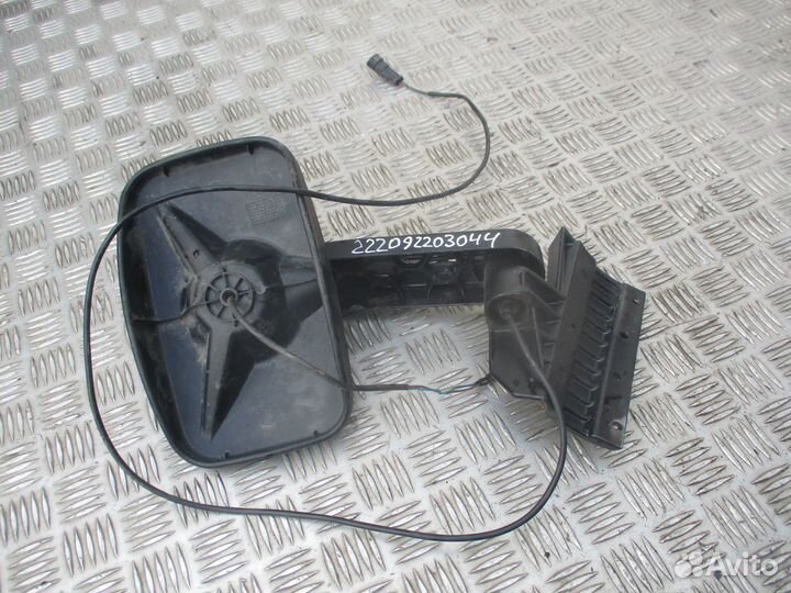 Бордюрное заркало (корпус) Iveco 504224428