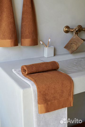 Хлопковое полотенце H&M