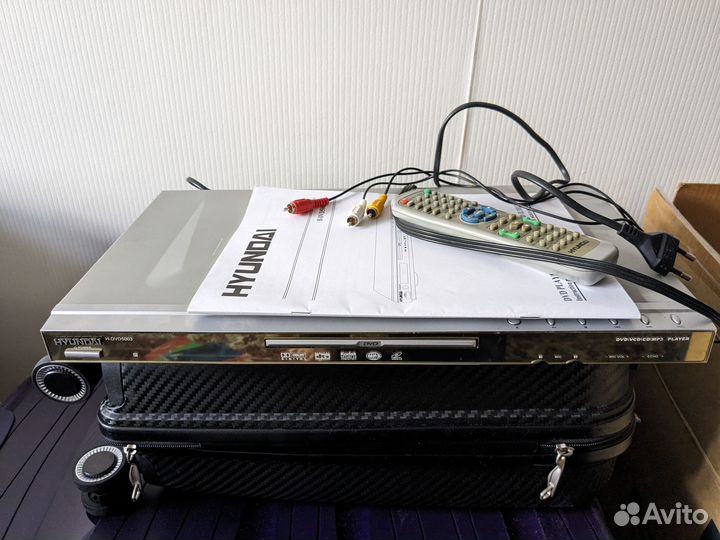 DVD плеер hyundai H-DVD5003