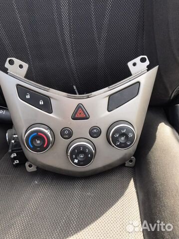 Блок управления печкой chevrolet aveo t300