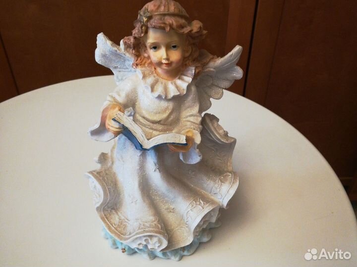 Фигурка ангел