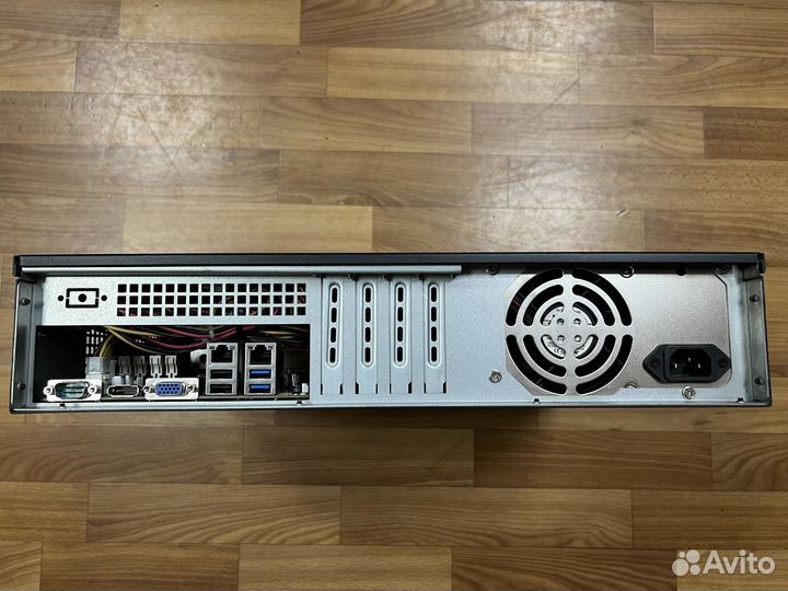 Сервер на Intel S1200V3RPM