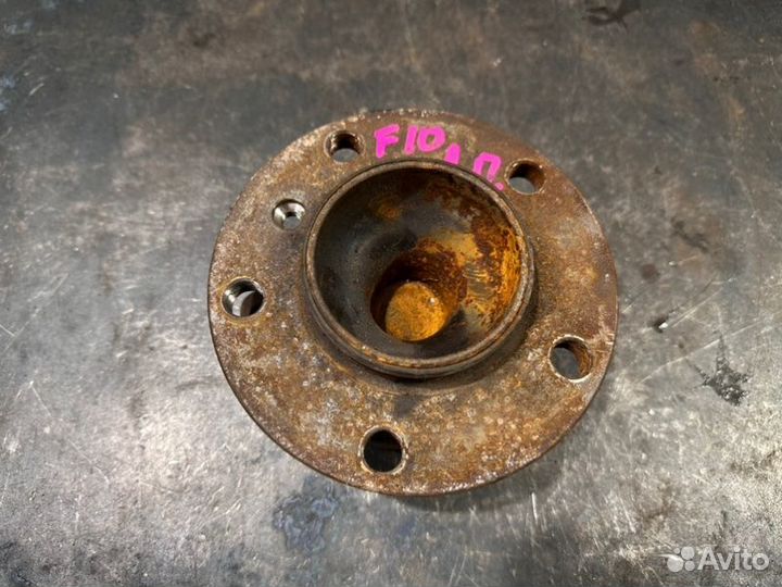 Суппорт передний Bmw 5 F10