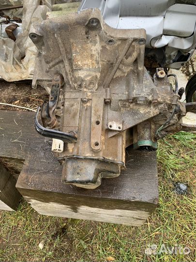 МКПП на mazda demio 1999 года 1.3 dw b3