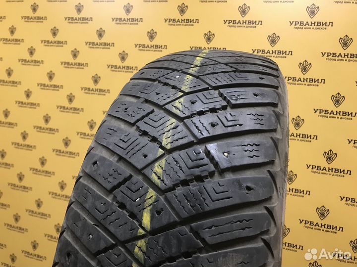 Goodyear Ultragrip Ice Arctic 205/65 R15 94T