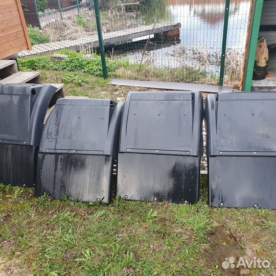 Пластиковые крылья