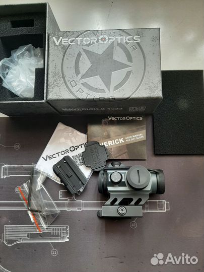 Прицел коллиматорный VectorOptics Maverick-II 122