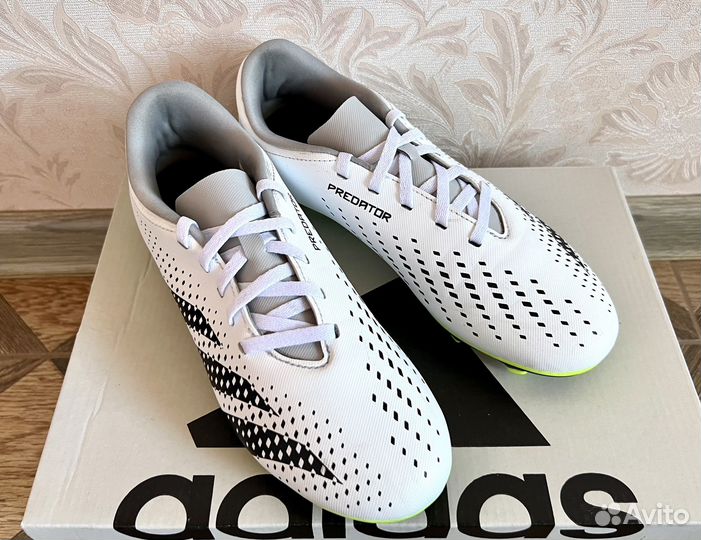 Бутсы Adidas Predator