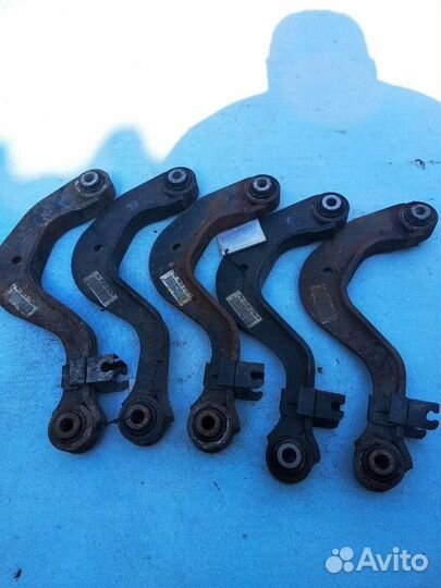 Рычаг верхний 1K0505323H