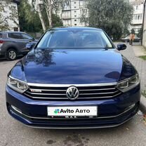 Volkswagen Passat 2.0 AMT, 2018, 112 000 км, с пробегом, цена 2 800 000 руб.