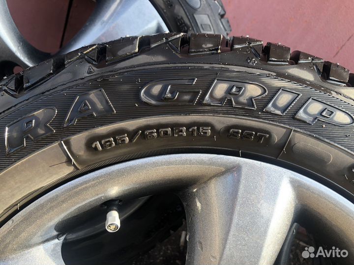 Goodyear Ultragrip 600 185/60 R15