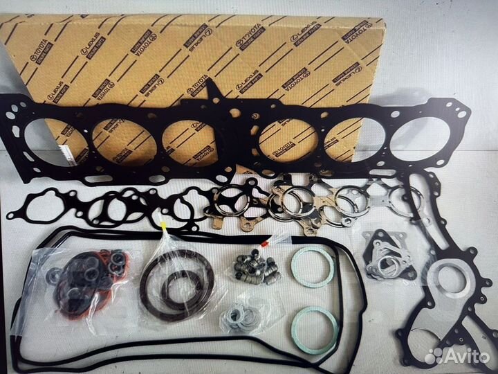Комплект прокладок двигателя