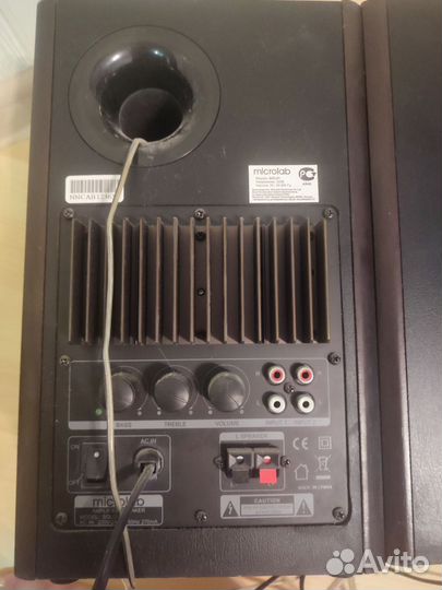 Компьютерные колонки microlab solo 1