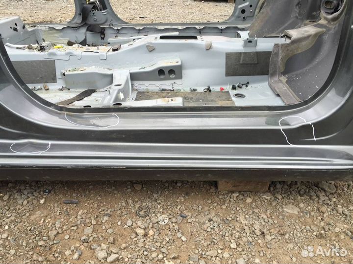Порог со стойкой правый Volkswagen Polo