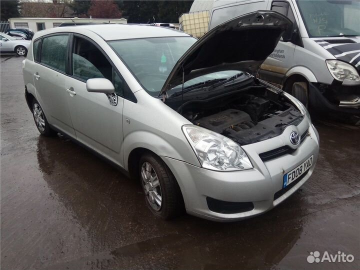 Разбор на запчасти Toyota Corolla Verso 2004-2009