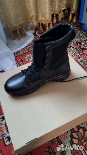 Берцы кожаные