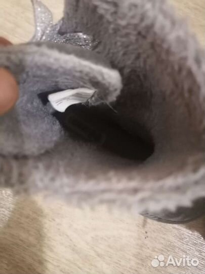 Продам угги для девочки