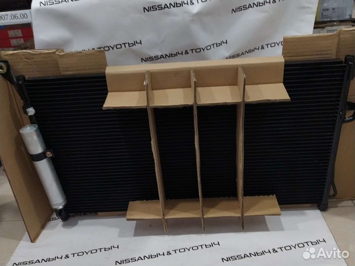 Радиатор кондиционера новый на Infinity FX35 FX45