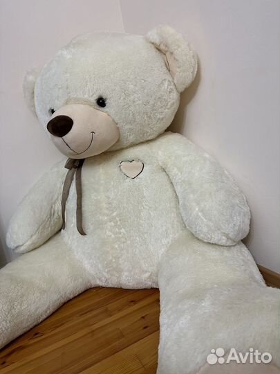 Большие плюшевые медведи