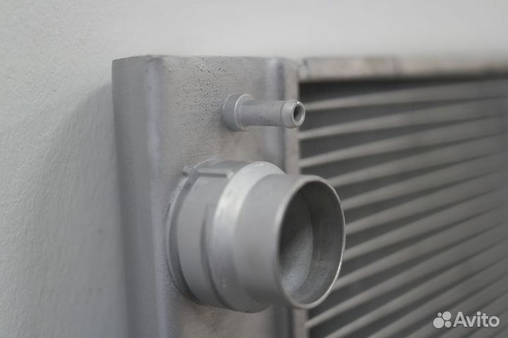 Радиатор охлаждения Бмв 5 серии Е60