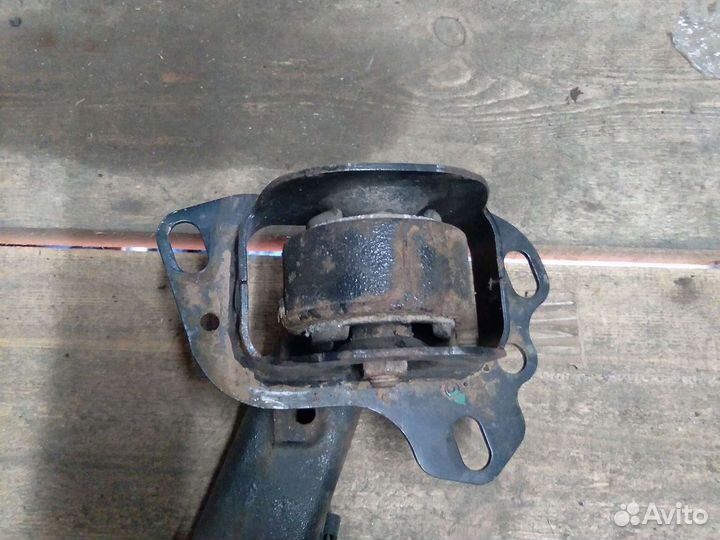 Рычаг задний продольный бмв Х3 Е83