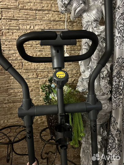 Эллиптический тренажер