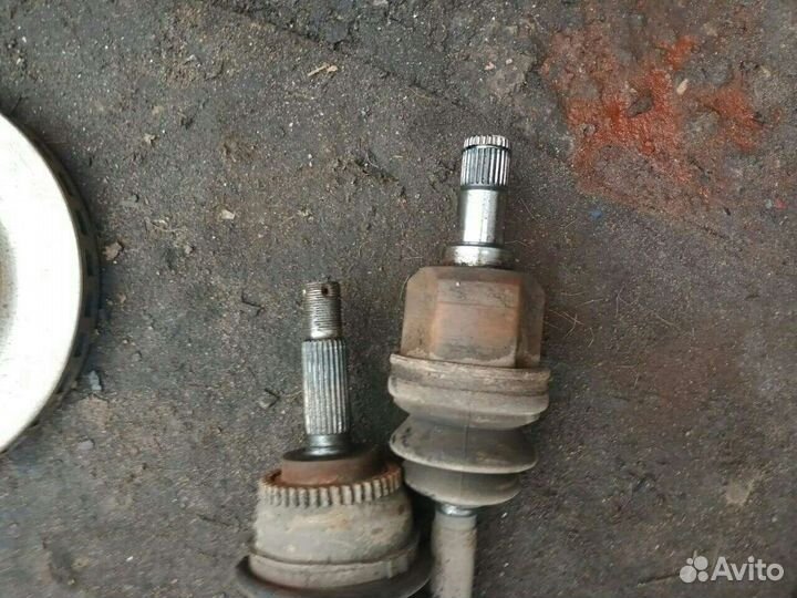 Левый Привод Полуось Галант 8 USA Америка 2,4