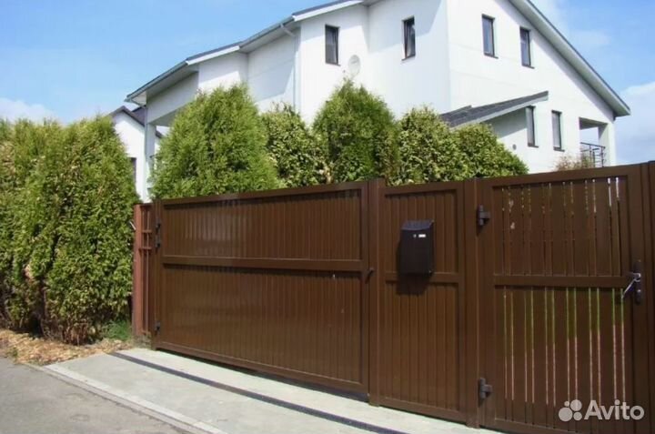 Заборные секции произв Алютех установка