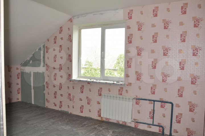 3-к. квартира, 72 м², 4/4 эт.