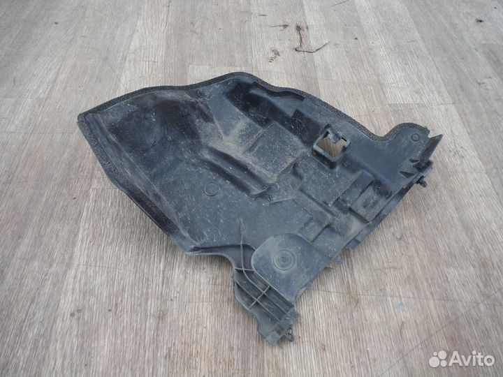 Дефлектор радиатора левый Lexus RX 4 2019