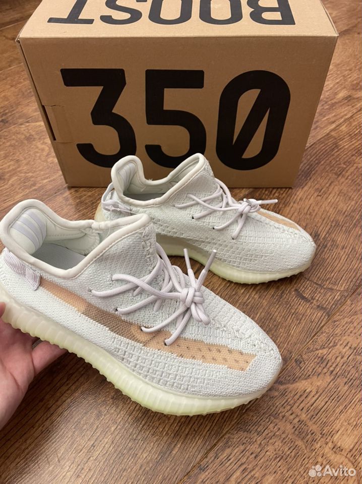 Кроссовки Adidas Yeezy Boost 350