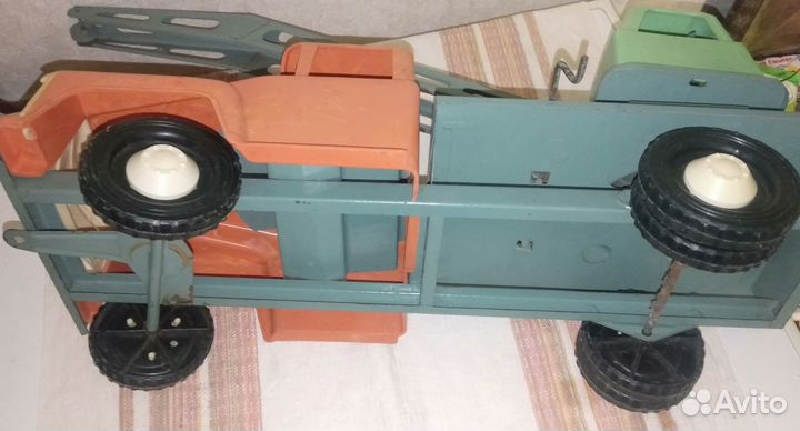 Железные машинки СССР москвич педальный камаз газ