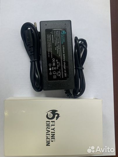 Зарядное устройство для гироскутера