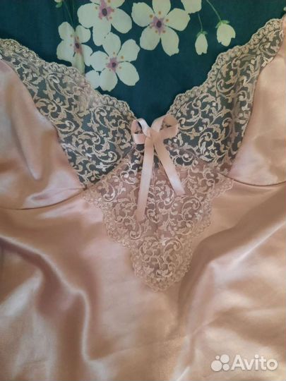 Женские халаты пенюары