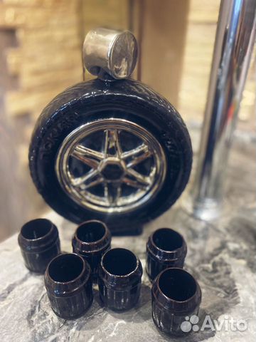 Штоф «Колесо со стопками»