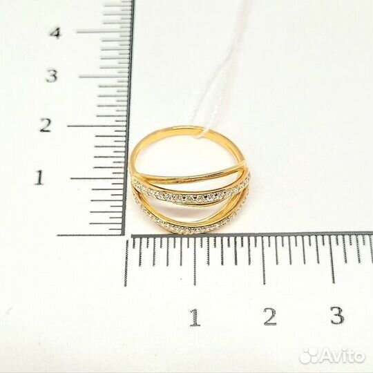 Золотое кольцо с камнем 15,5р