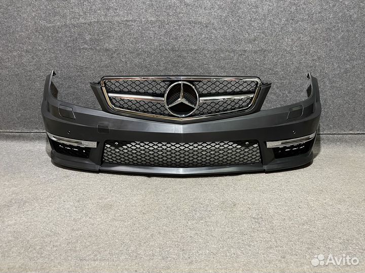 Бампер передний Мерседес W 204 AMG 6.3 Рестайлинг